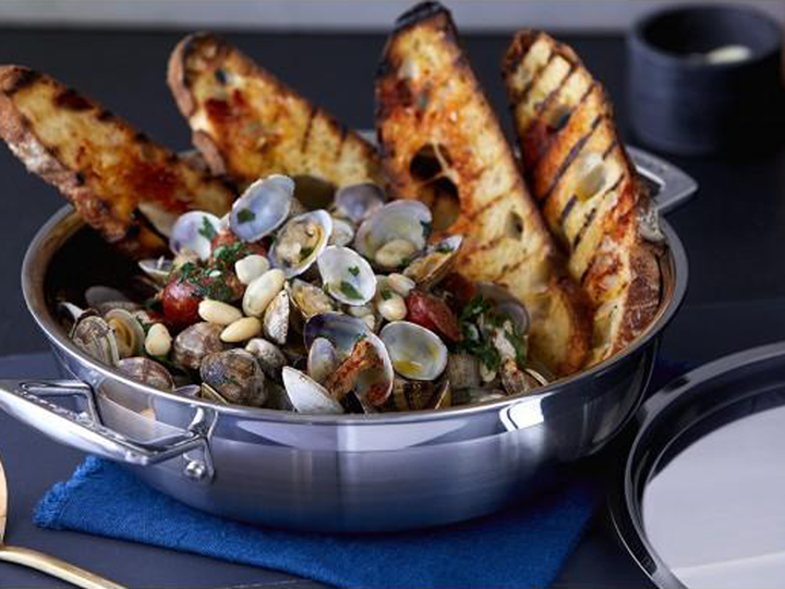 Clams with Chorizo and Cannellini Beans